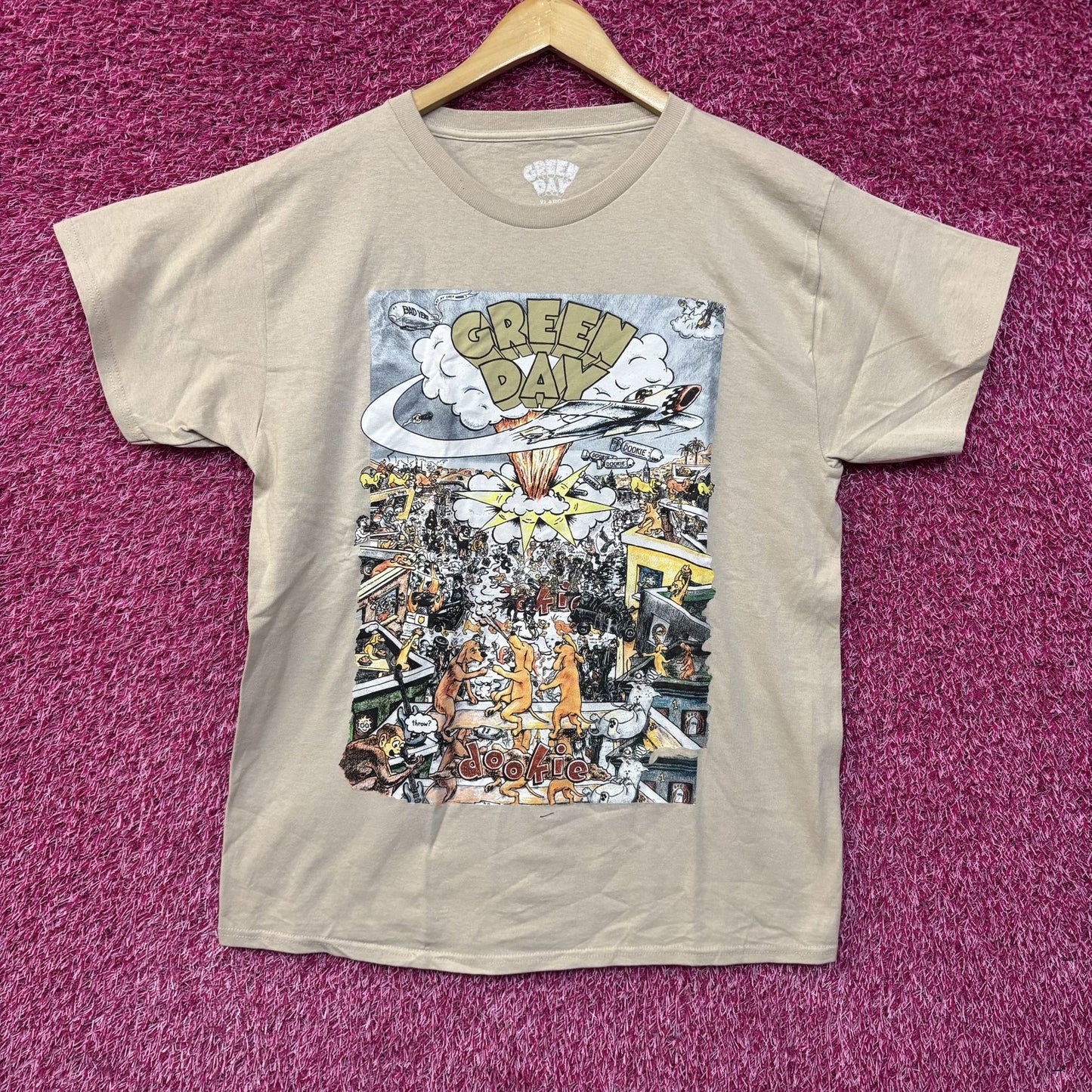 Green Day doookie On Tan T-Shirt XL