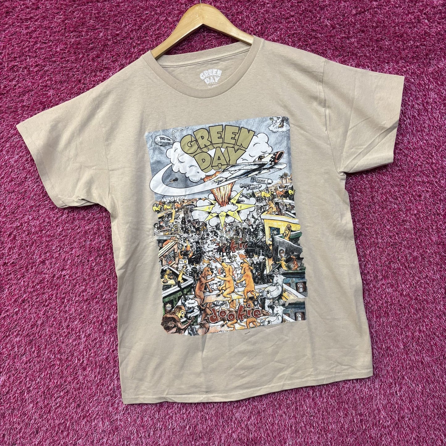 Green Day doookie On Tan T-Shirt XL