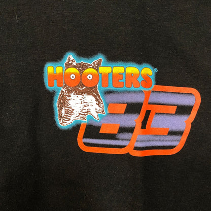 Hooters Racing Team 83 Delightfully Tacky Tailgate T-Shirt Medium