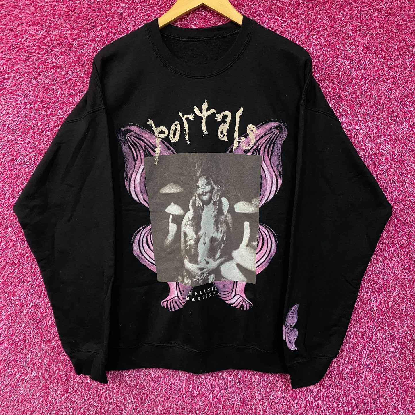 Melanie Martinez Portals Crewneck Sweater size Large