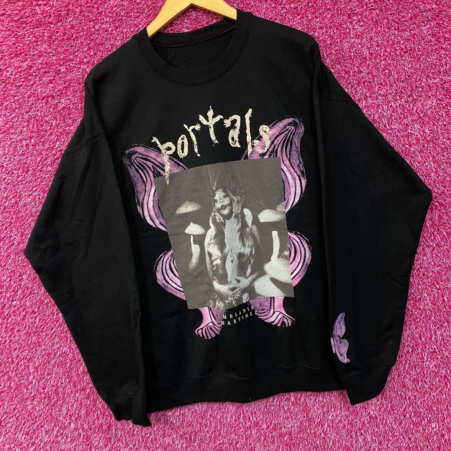 Melanie Martinez Portals Crewneck Sweater size Large