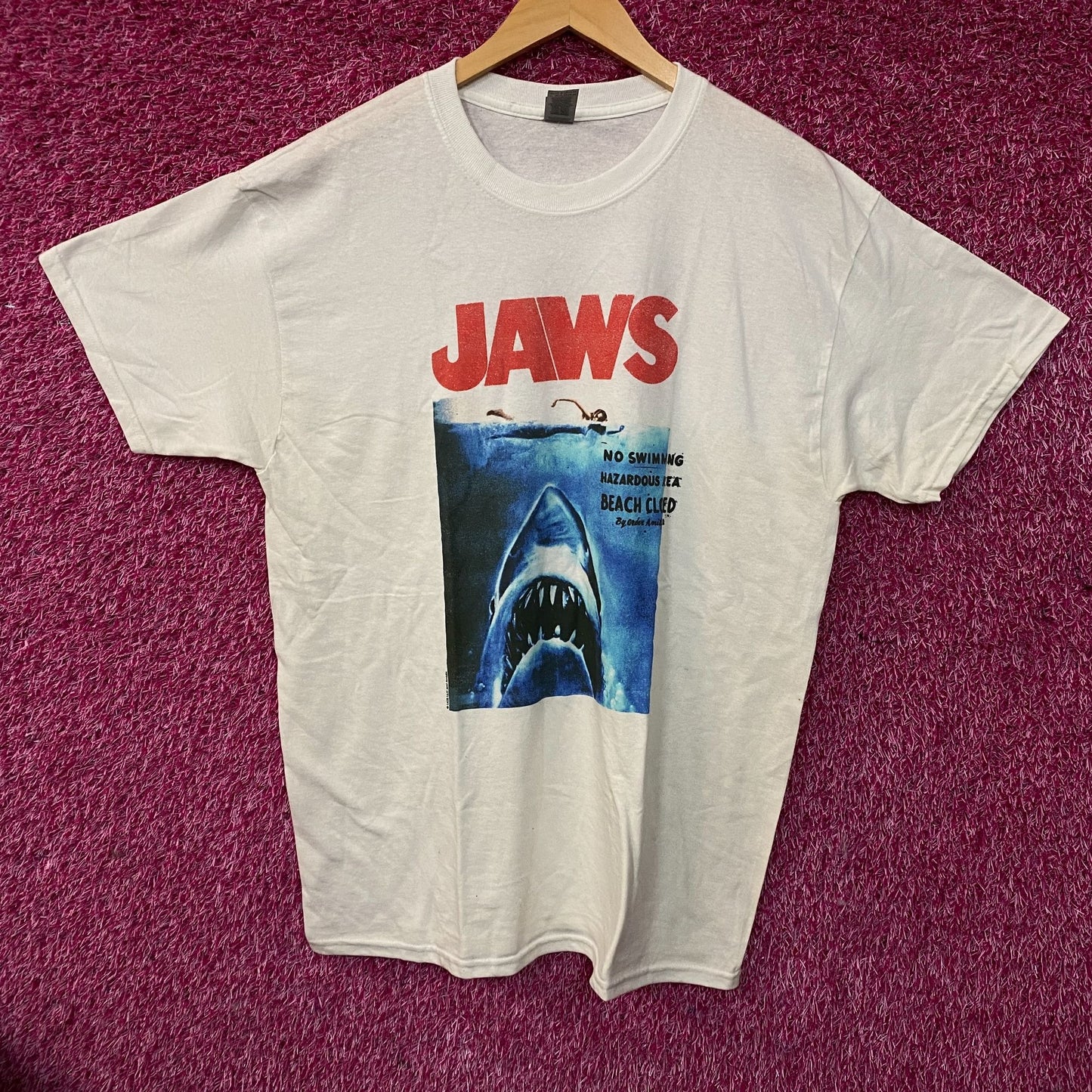 American Classics Jaws Retro Movie Poster Graphic T-shirt Large