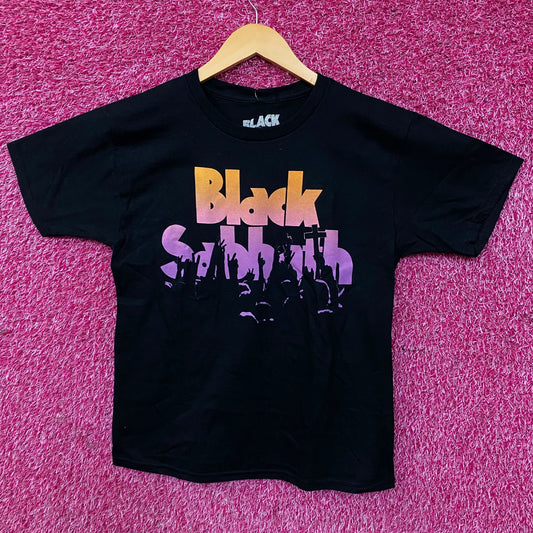 Black Sabbath Crowd Logo Heavy Metal Band T-Shirt XS