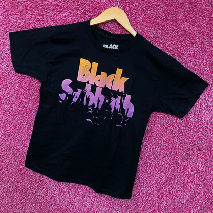 Black Sabbath Crowd Logo Heavy Metal Band T-Shirt XS
