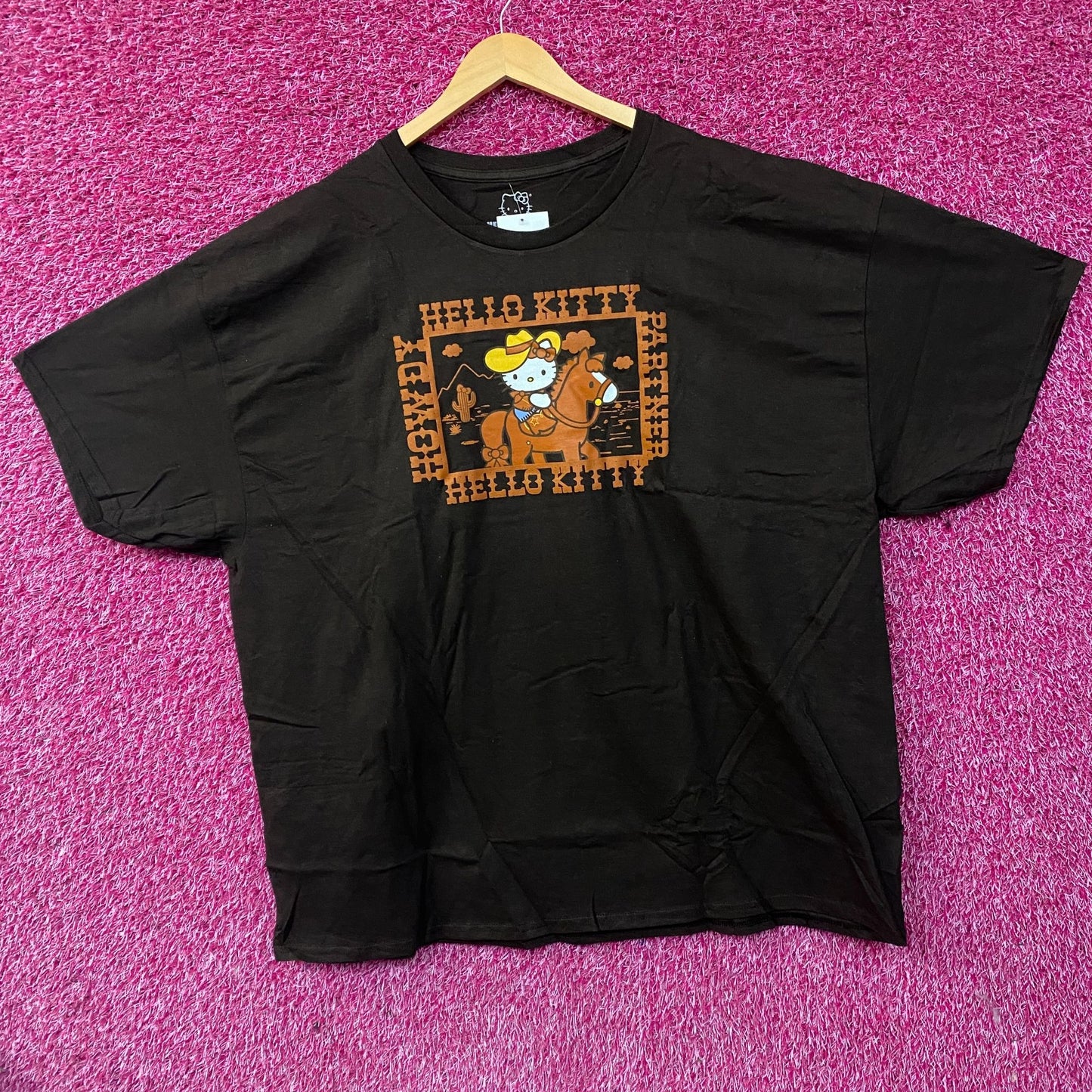 Sanrio Hello Kitty Desert Rodeo Howdy Partner Cute Graphic T-Shirt 2XL