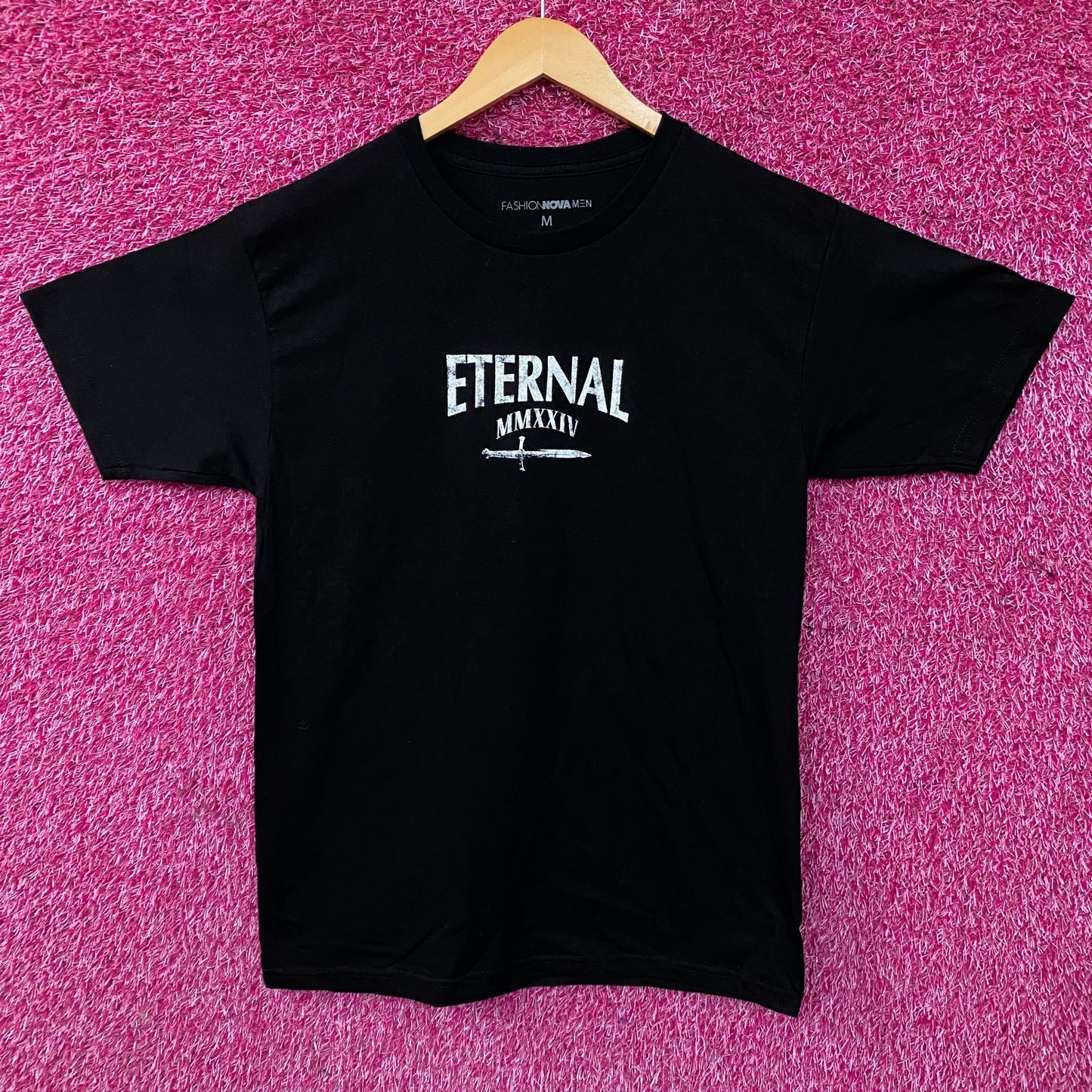 Fashion Nova Eternal Vivere Vitam Graphic Tee Medium