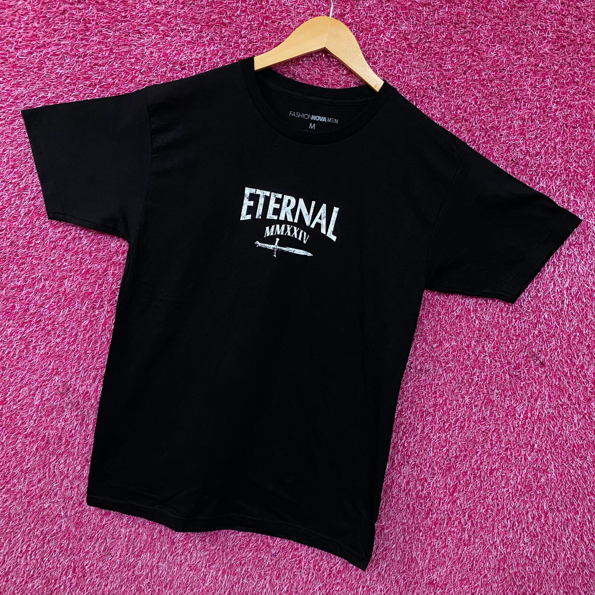 Fashion Nova Eternal Vivere Vitam Graphic Tee Medium