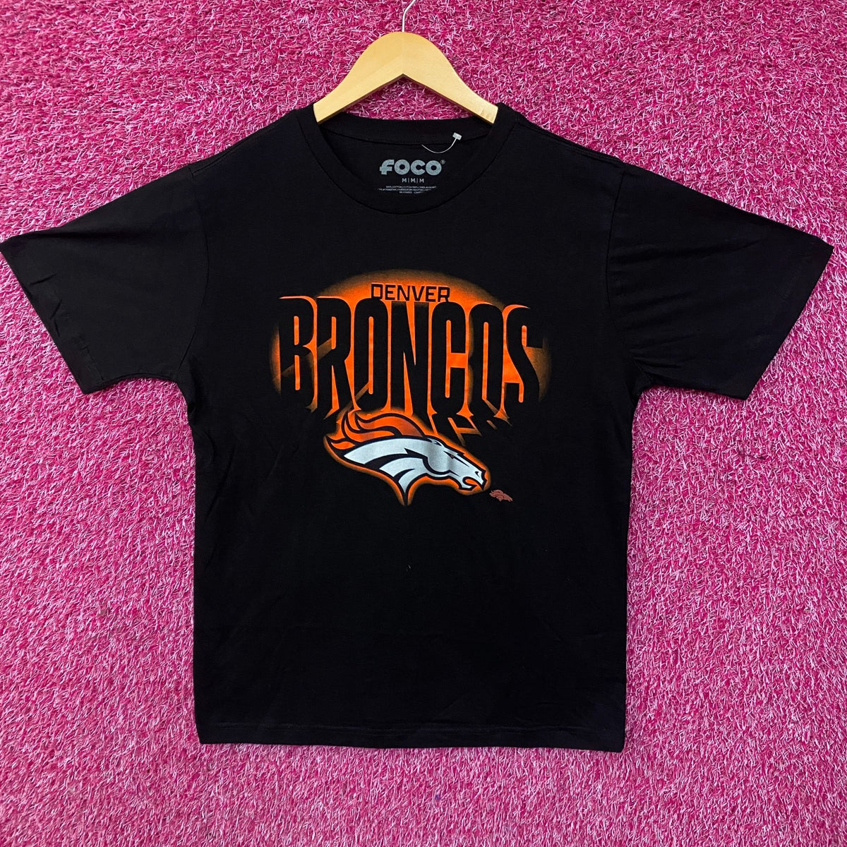 FOCO NFL Denver Broncos Team Logo Graphic T-Shirt Medium