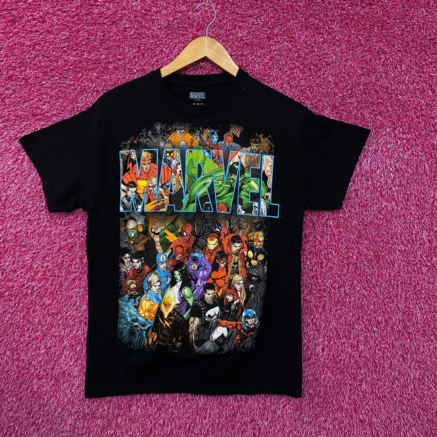 Marvel avengers Tshirt size medium
