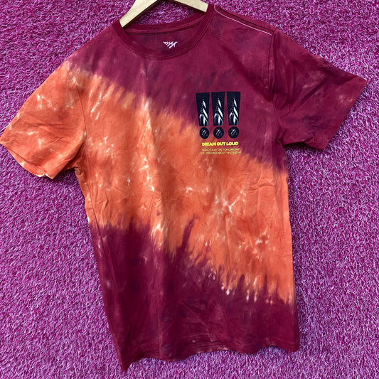 Paper Planes | Do or Dye Dream Out Loud Chromatic T-Shirt Small