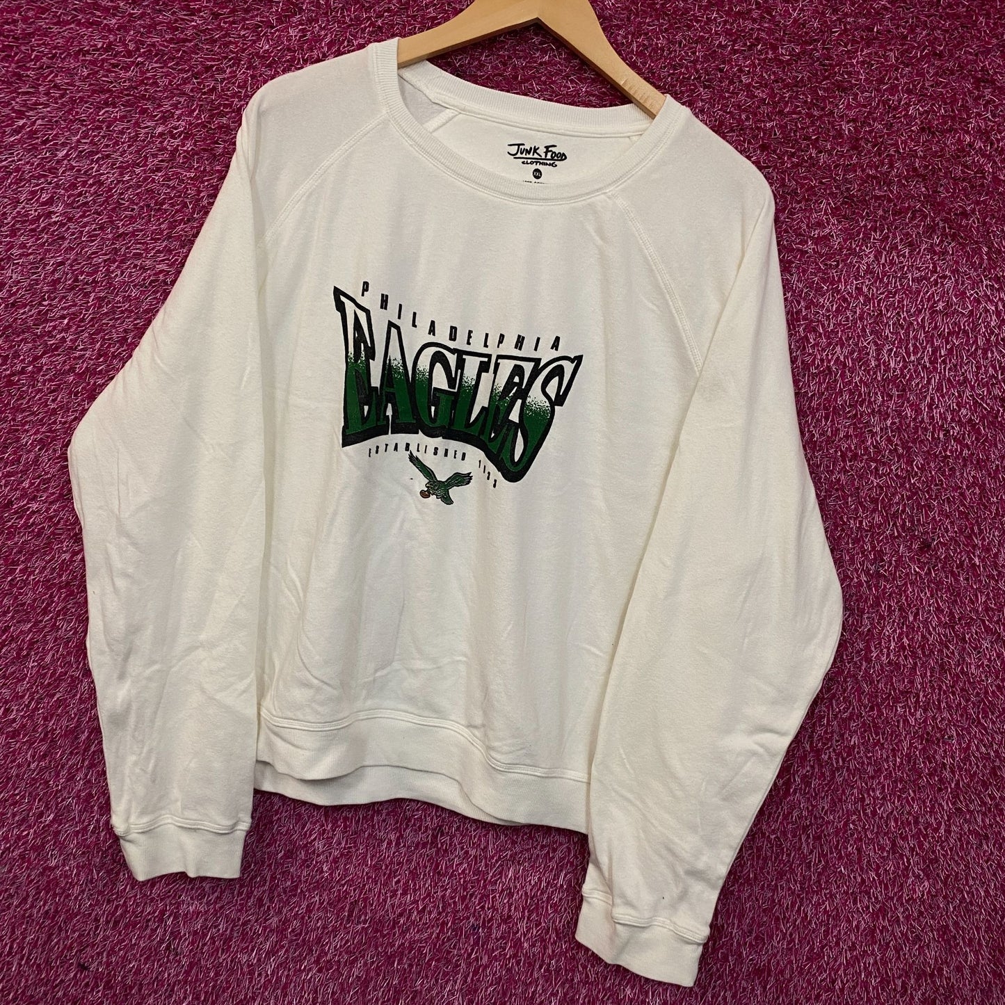 Junk Food Clothing Philadelphia Eagles Logo Crop Crewneck Sweatshirt 2XL