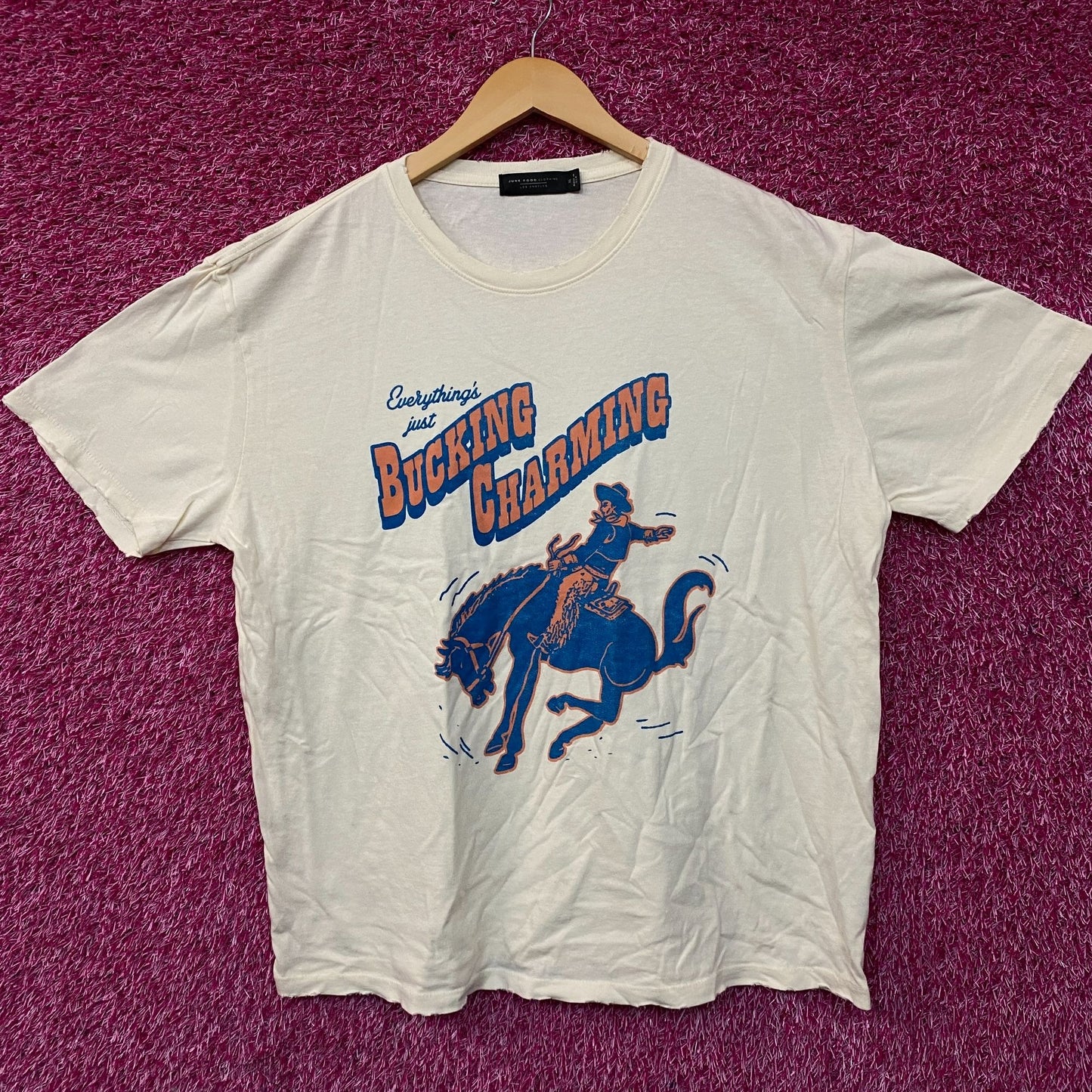 Junk Food Clothing Bucking Charming Vintage Style T-Shirt XL