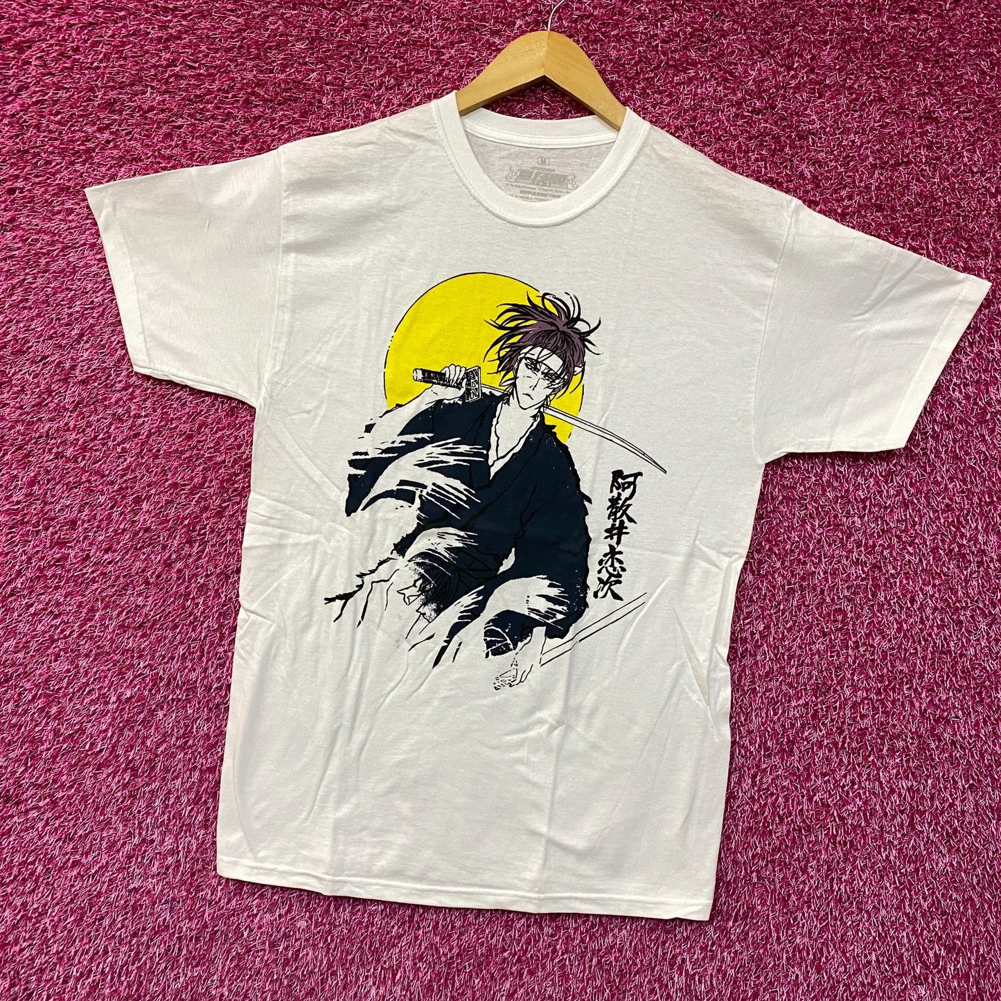 Bleach Renji Abarai Sun Anime T-Shirt Medium