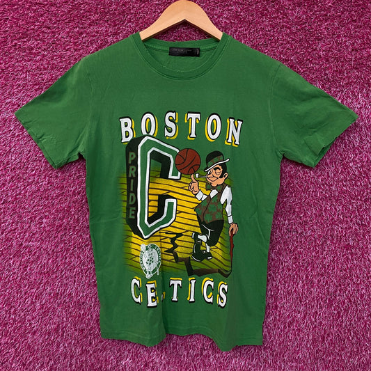 Junk Food Vintage Style Boston Celtics Pride Women's T-Shirt Small