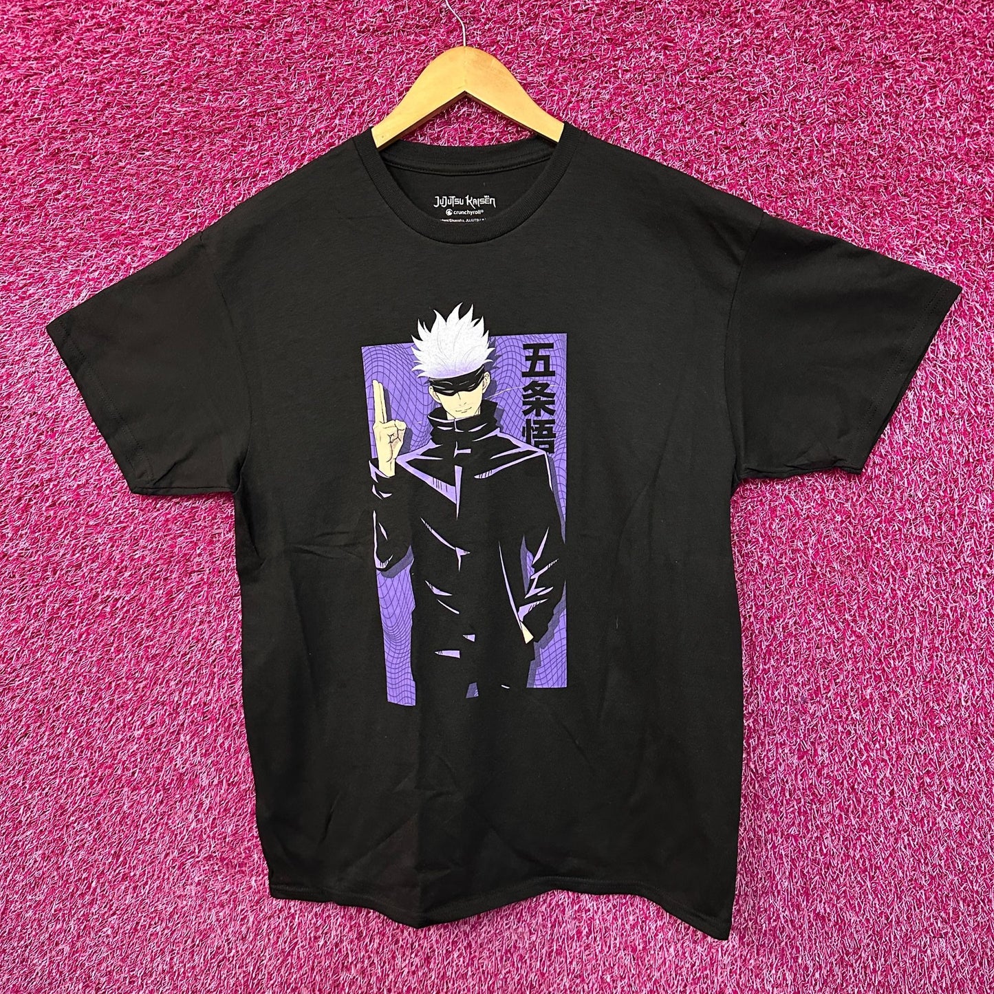 Satoru Gojo JuJuTsu Kaisen Anime Crunchyroll Series Tee L