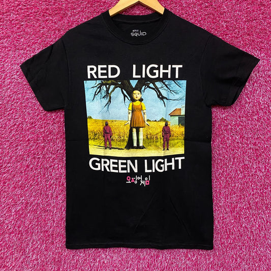 Squid Game Red Light Green Light Netflix Show T-Shirt Small
