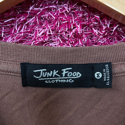 Junk Food Clothing Willie Nelson and the Family Retro Style Women's Tee Medium