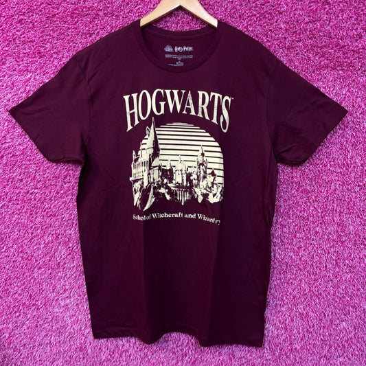 Hogwarts School of Witchcraft and Wizardry Tshirt size XL