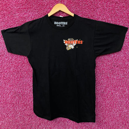 Hooters "Where Angels Get Their Wings!" Graphic T-Shirt Medium