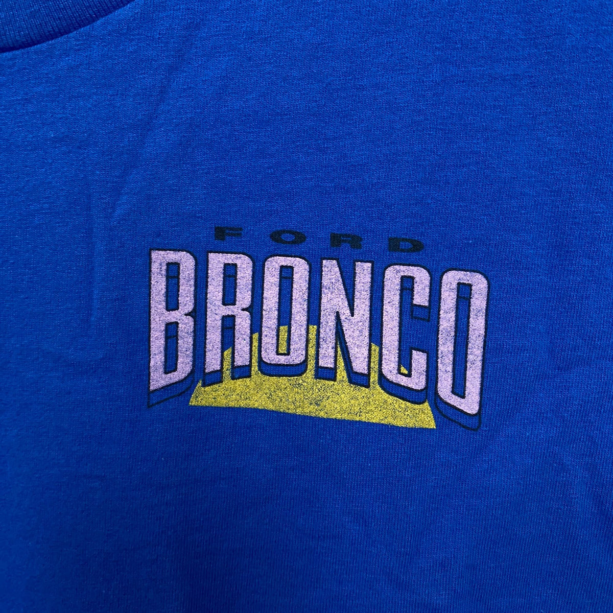 Ford Bronco Born Wild T-shirt size XL