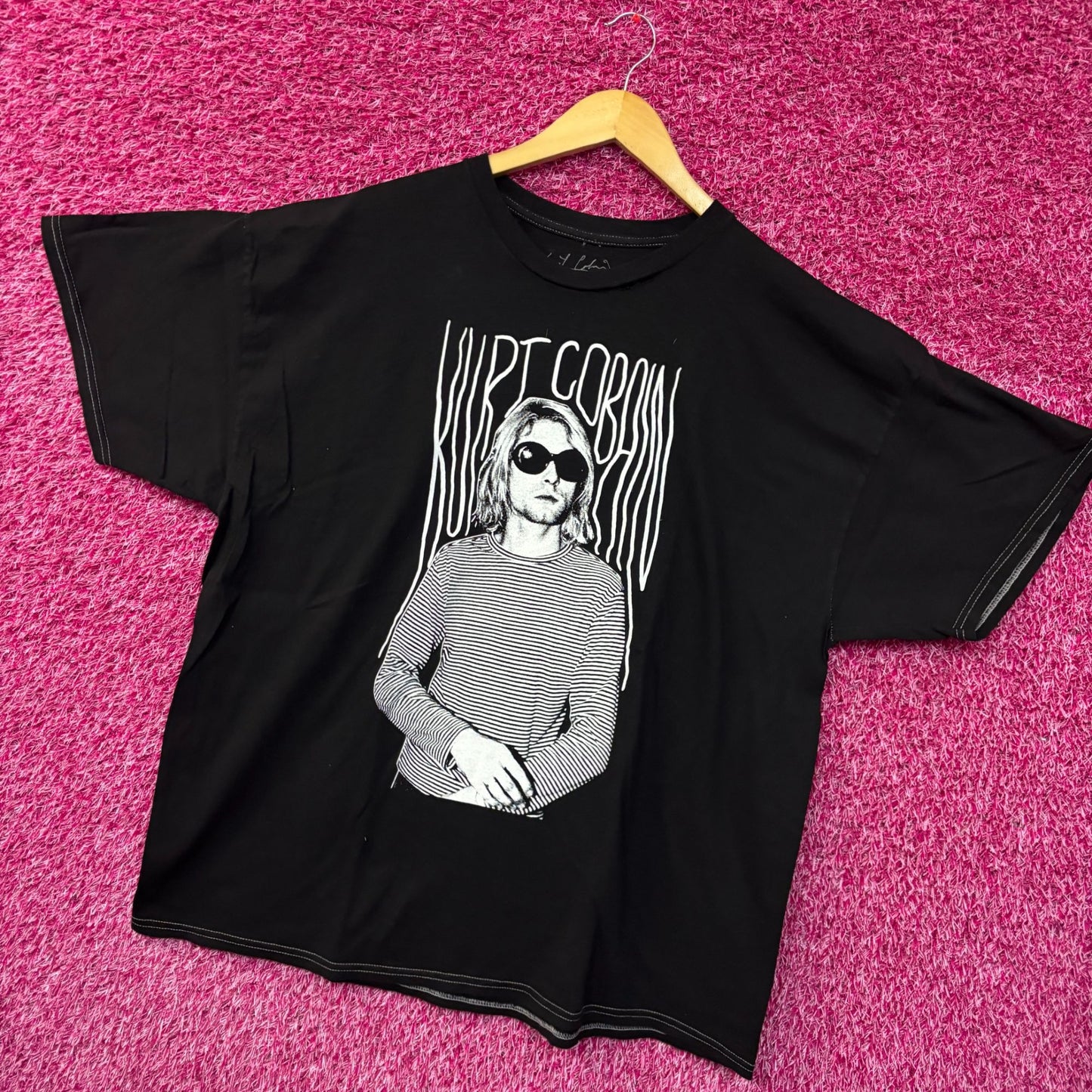 Kurt cobain Nirvana mineral wash distressed Tshirt size large