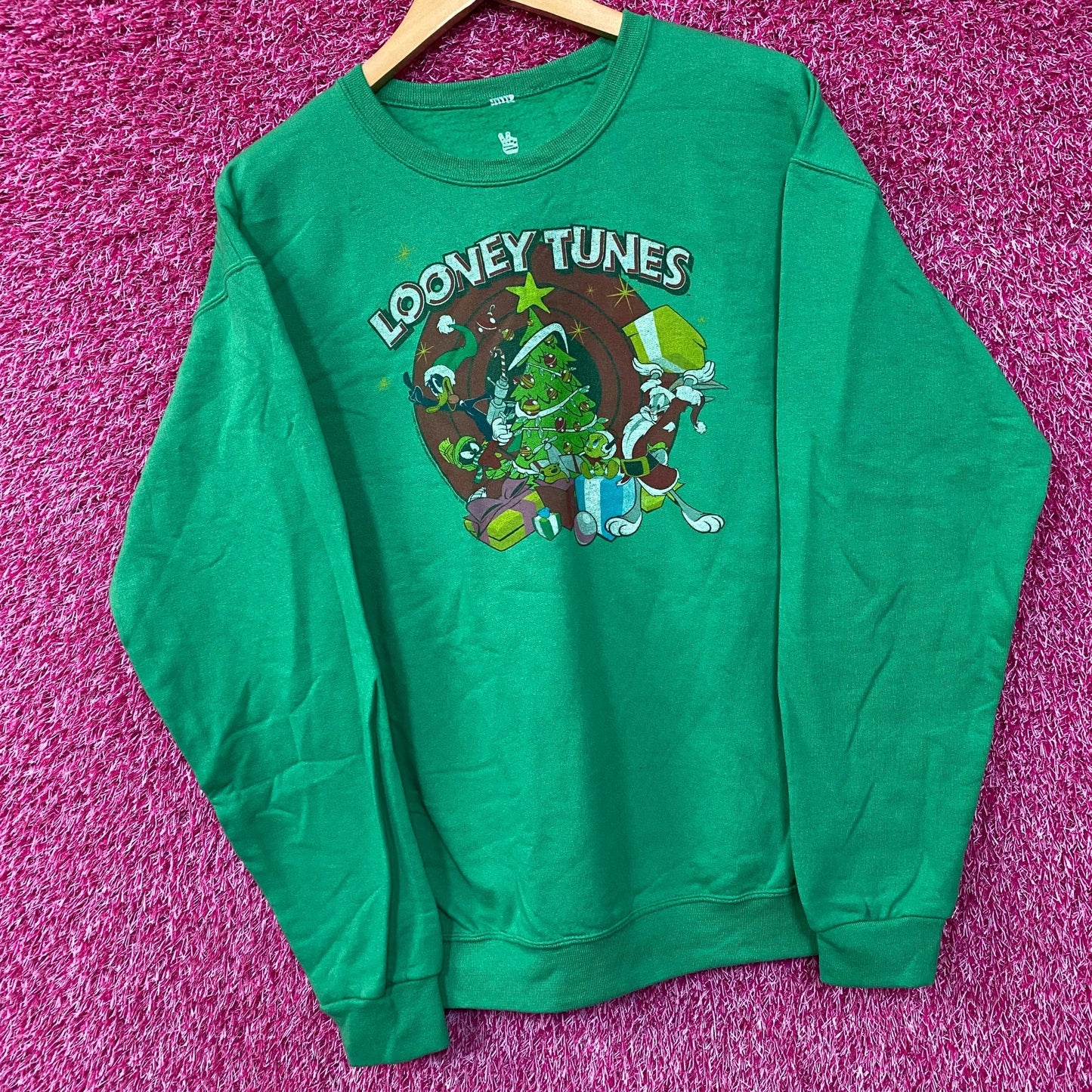 Looney Tunes Christmas Crewneck Sweatshirt Medium