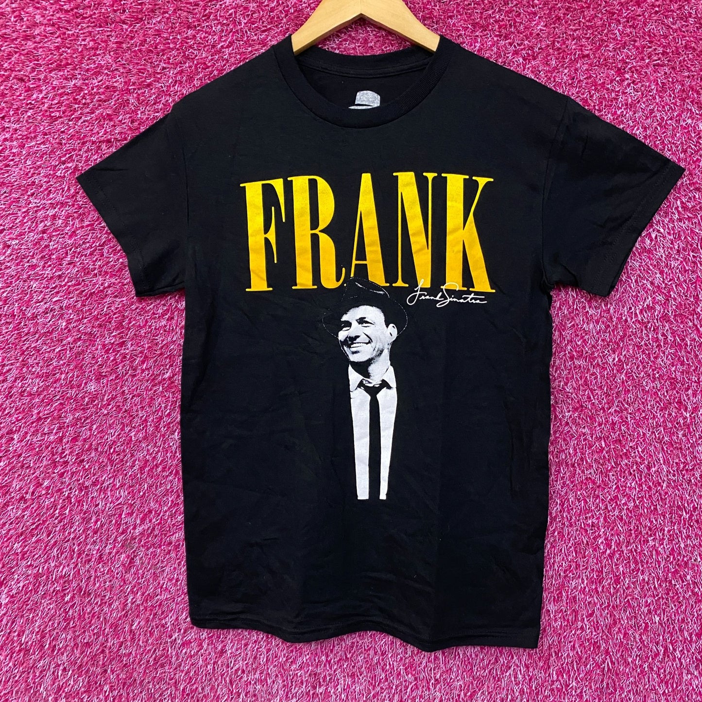 Frank Sinatra The Young Frank Sinatra T-Shirt Small