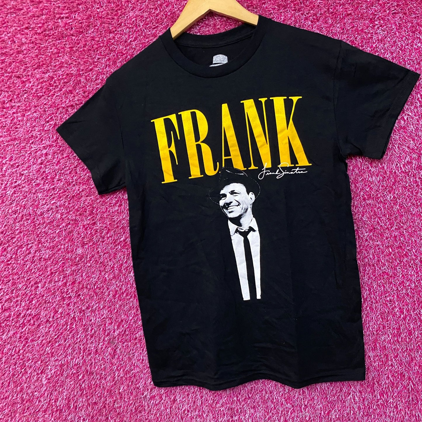 Frank Sinatra The Young Frank Sinatra T-Shirt Small