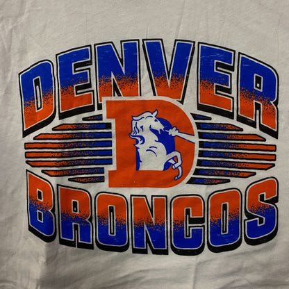 Junk Food Clothing NFL Denver Broncos Sleeveless Cropped T-Shirt Medium