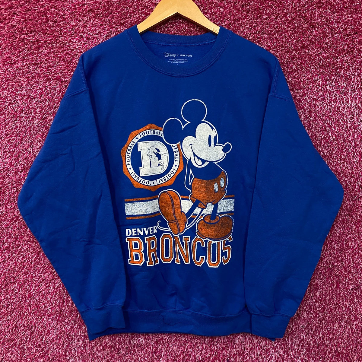 Junk Food X Disney Denver Broncos Crewneck sweater size Large