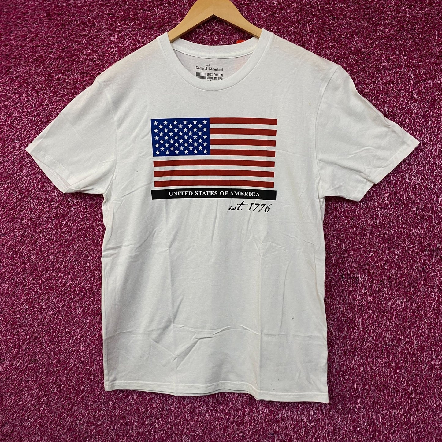 General Standard Patriotic Men's Flag Est. 1776 USA America White T-Shirt Medium