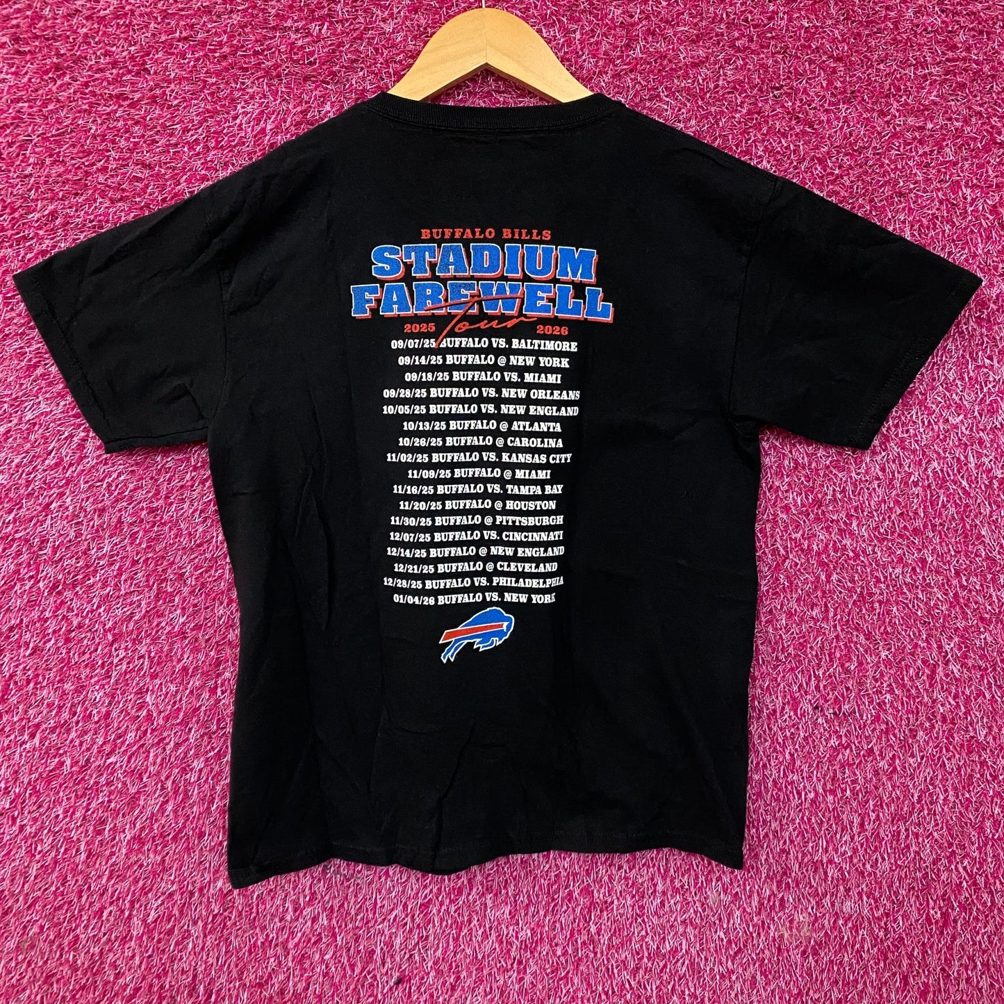 Junk Food Clothing Buffalo Bills Stadium Farewell Tour Graphic T-Shirt Large