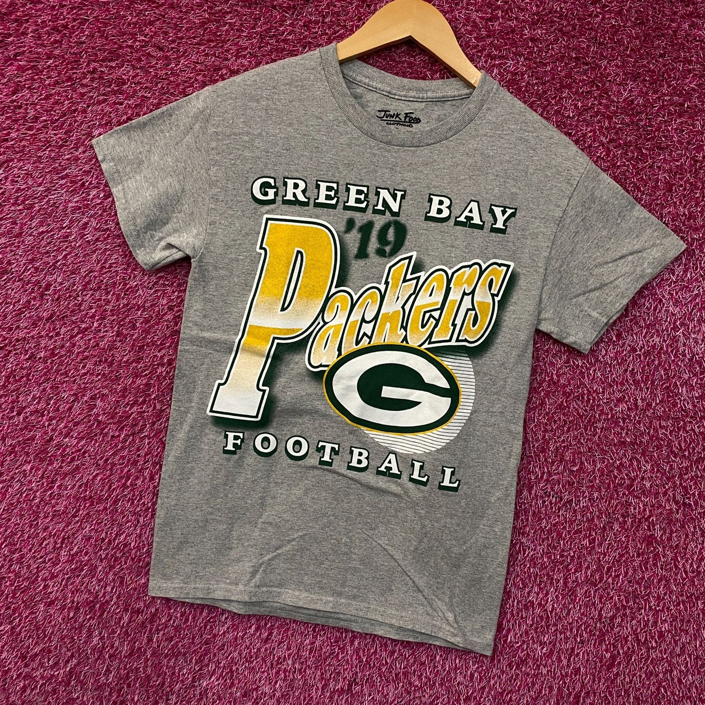 Junk Food Clothing Green Bay Packers Bootleg Flea Market Tee XS