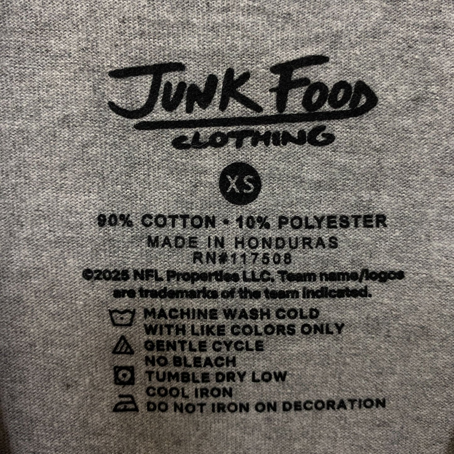 Junk Food Clothing Green Bay Packers Bootleg Flea Market Tee XS