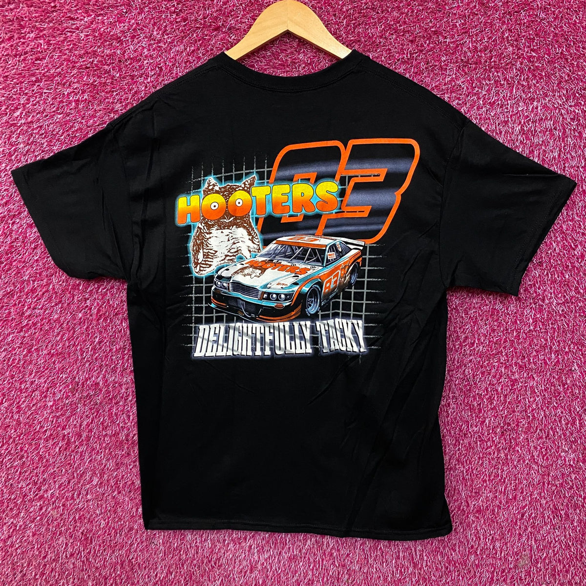 Ripple Junction Hooters 83 Graphic T-Shirt Large