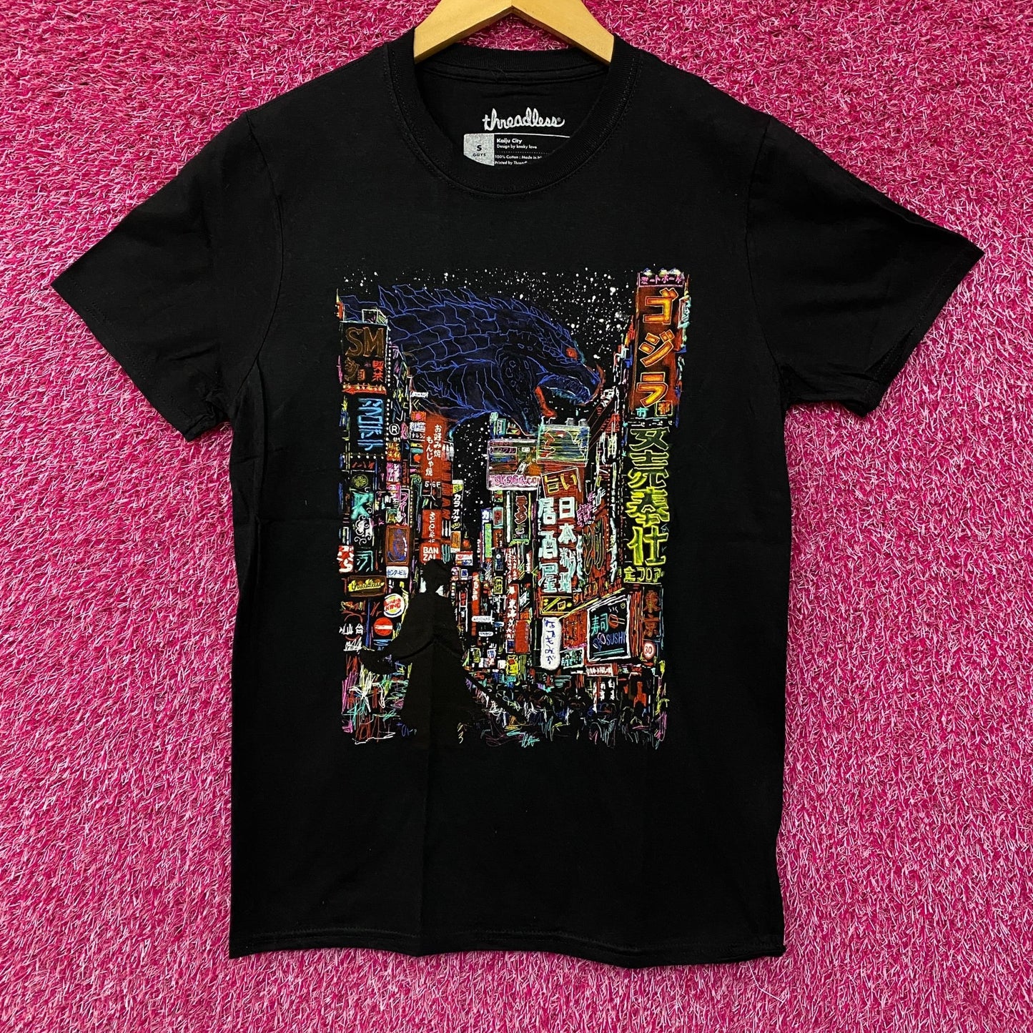 Threadless Godzilla Kaiju City Graphic Design T-Shirt Size Small