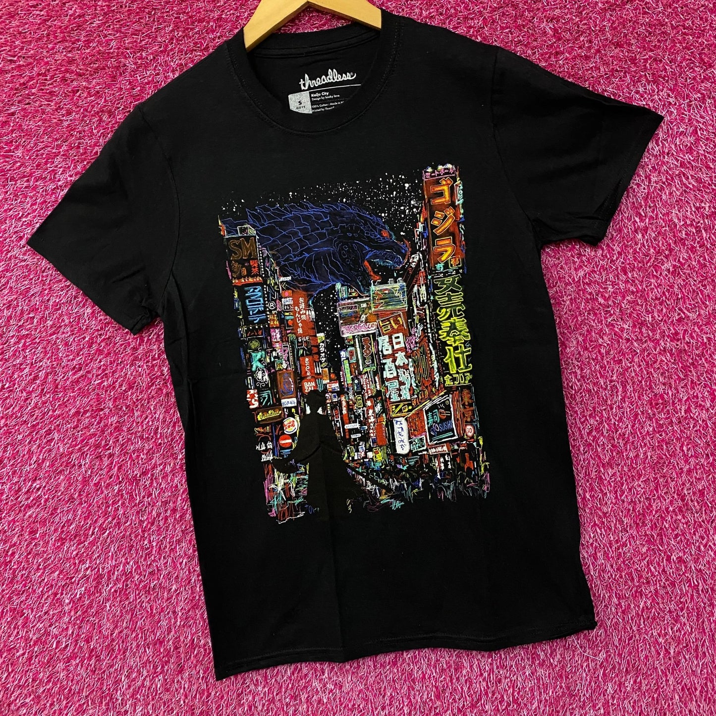 Threadless Godzilla Kaiju City Graphic Design T-Shirt Size Small
