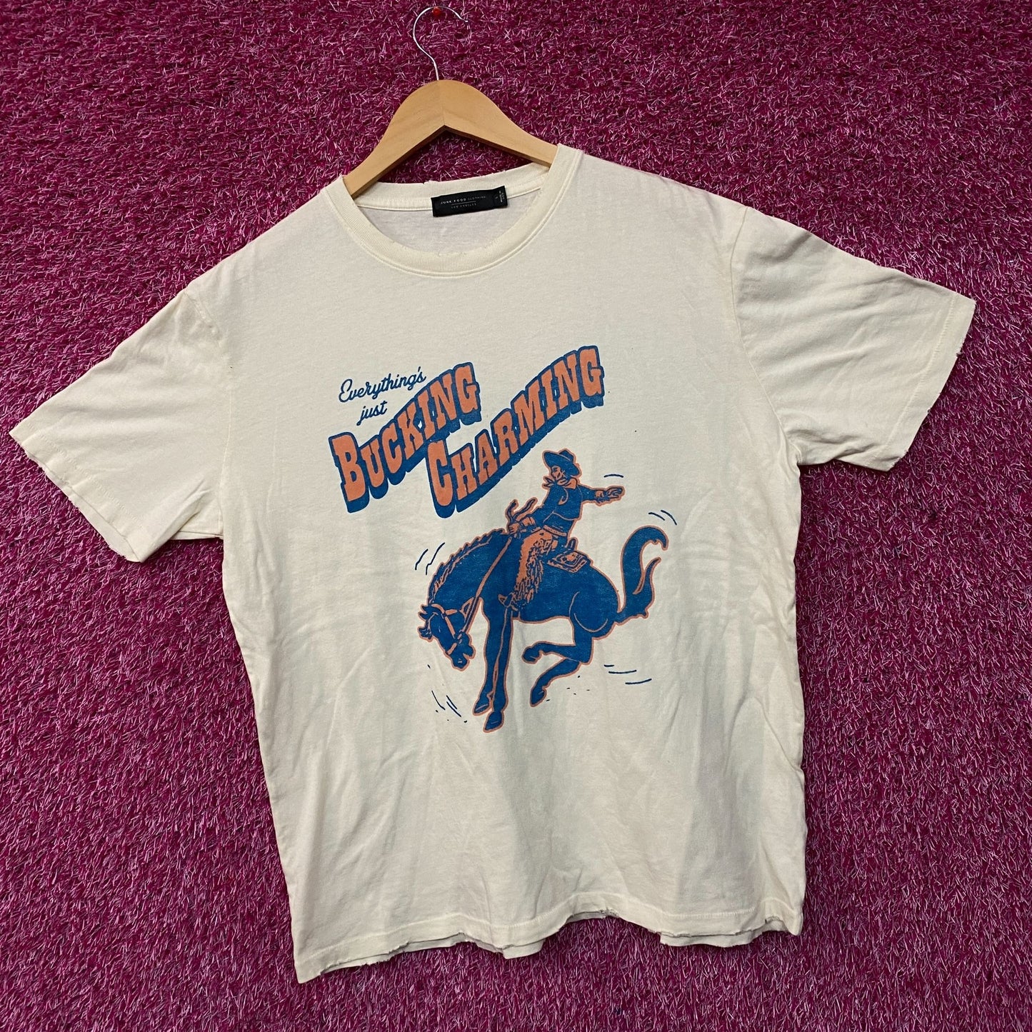 Junk Food Clothing Bucking Charming Vintage Style T-Shirt Large