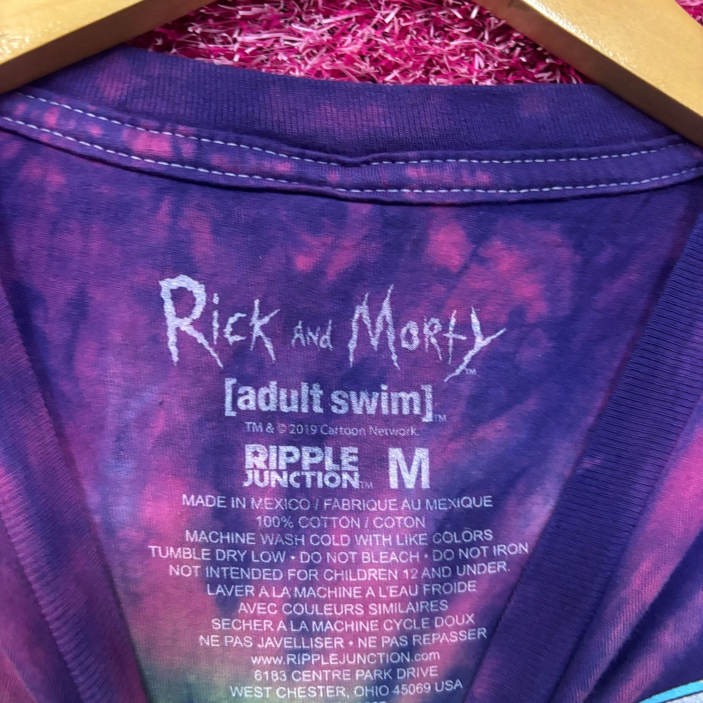 Rock and Morty Aliens Escaping portal tiedye T-shirt size medium