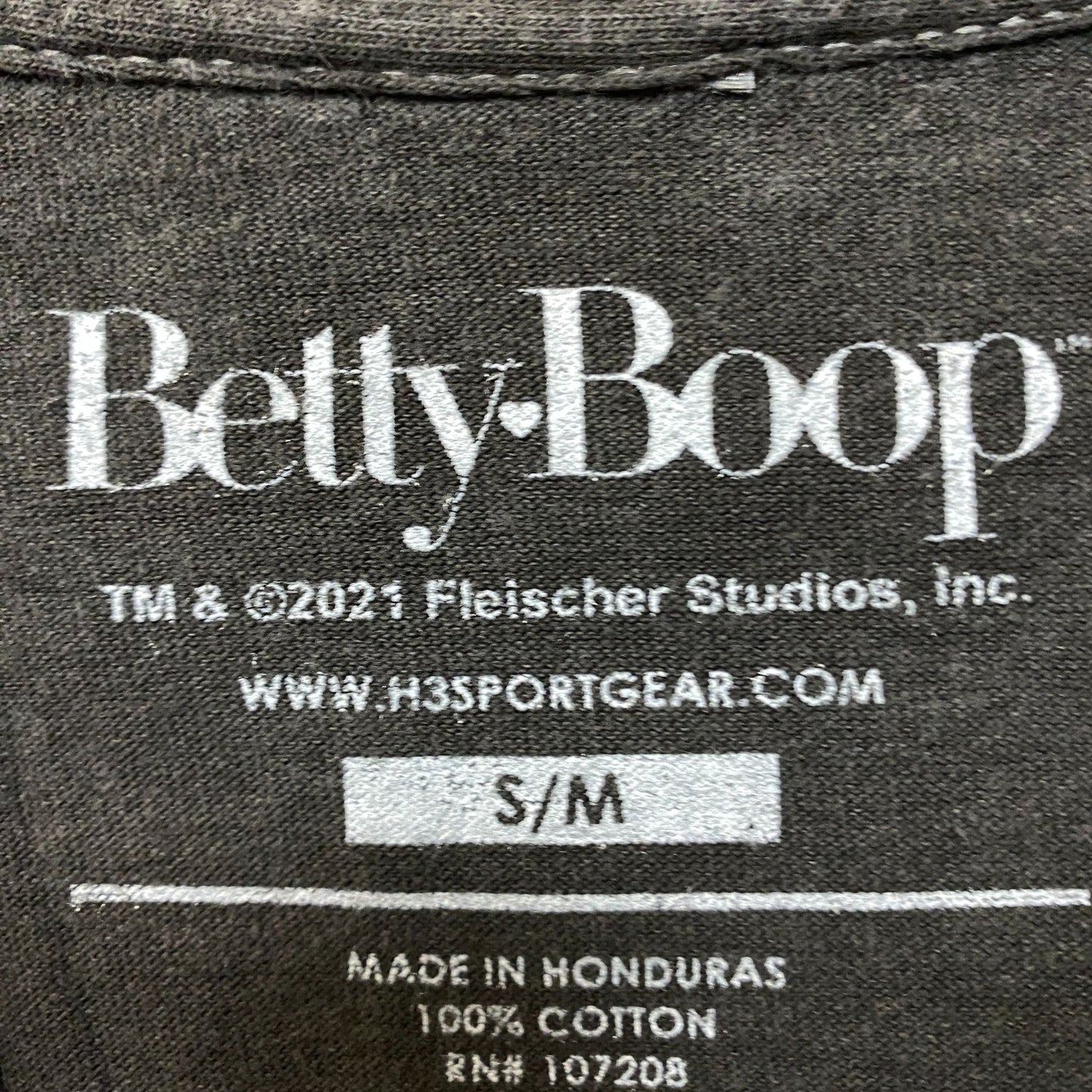 Betty Boop Dream In Rose Pin Up Tshirt size s/m