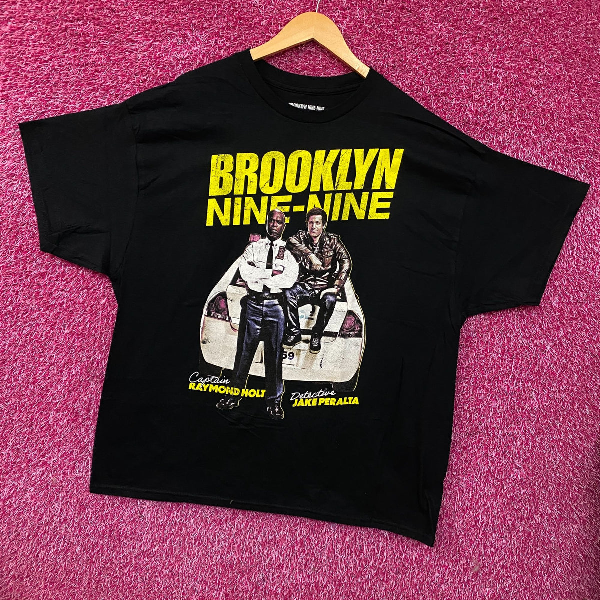 Brooklyn Nine-Nine Captain Holt & Detective Jake Peralta Homage T-Shirt 2XL