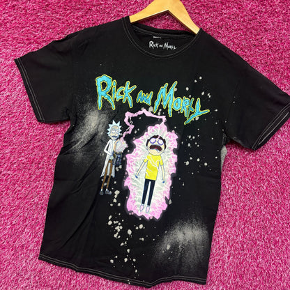 Rick and Morty Zapping Morty bleach dye T-shirt size medium