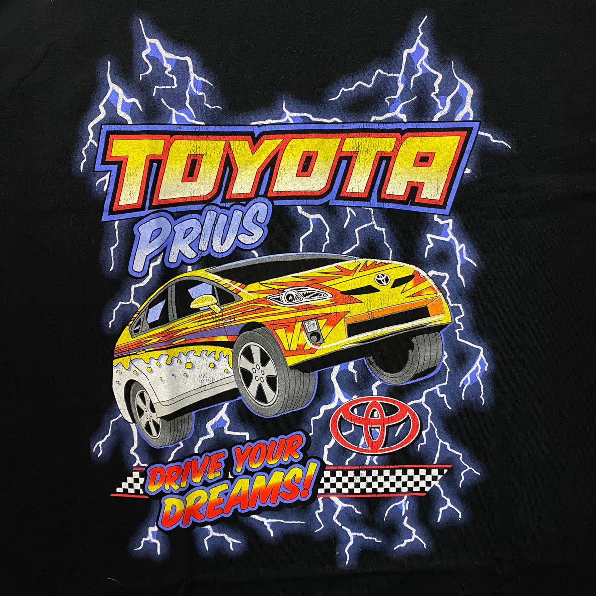 Toyota Prius "Drive Your Dreams" Graphic Tee Large