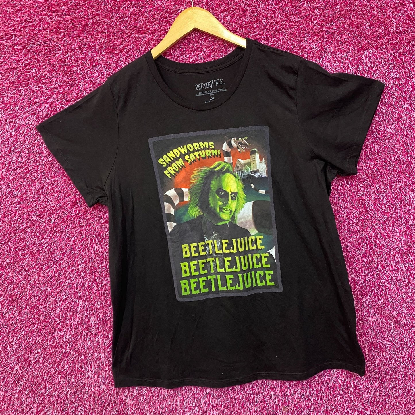 Hybrid Apparel Beetlejuice Sandworms from Saturn Distressed T-Shirt 2XL