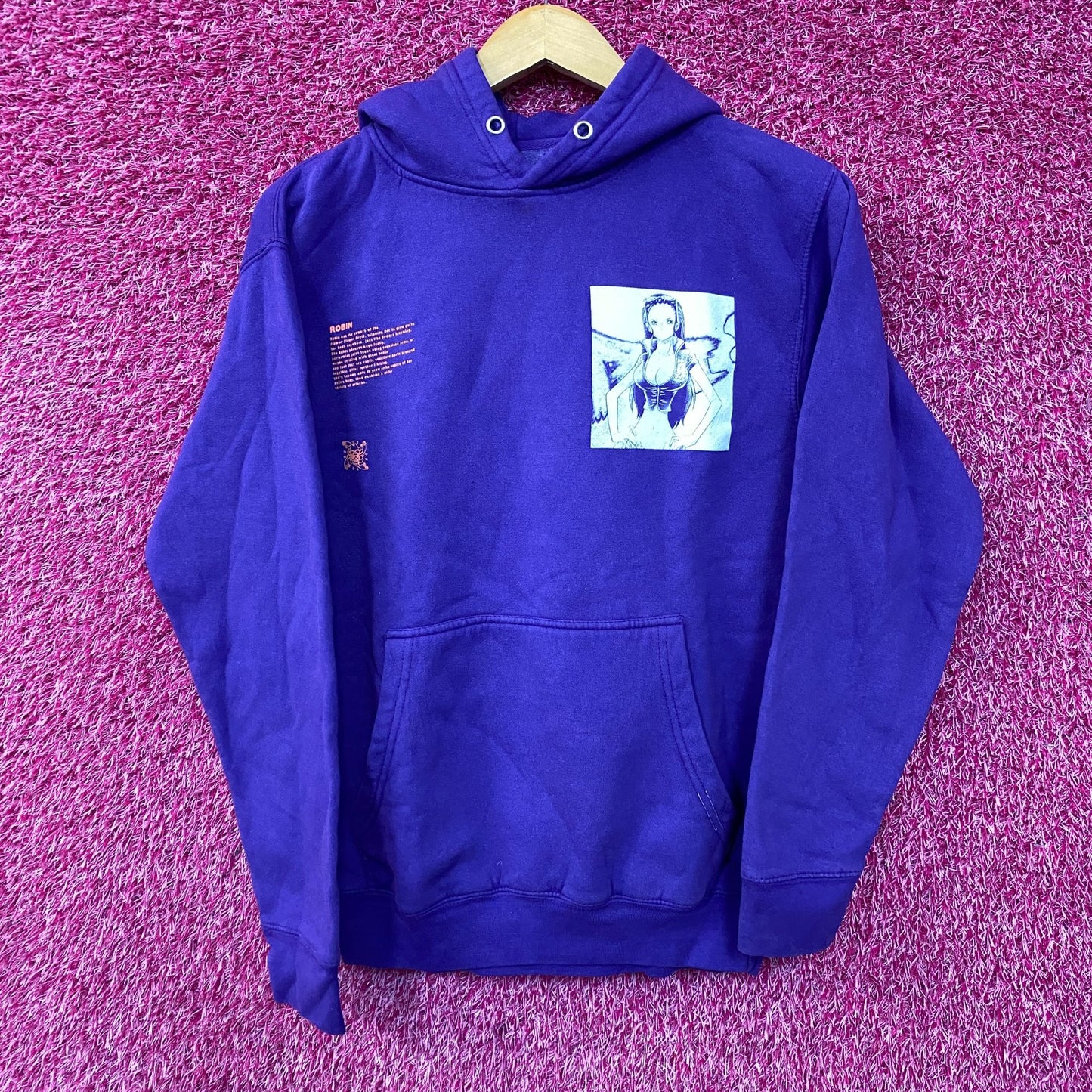 One Piece Nico Robin Hoodie size Small