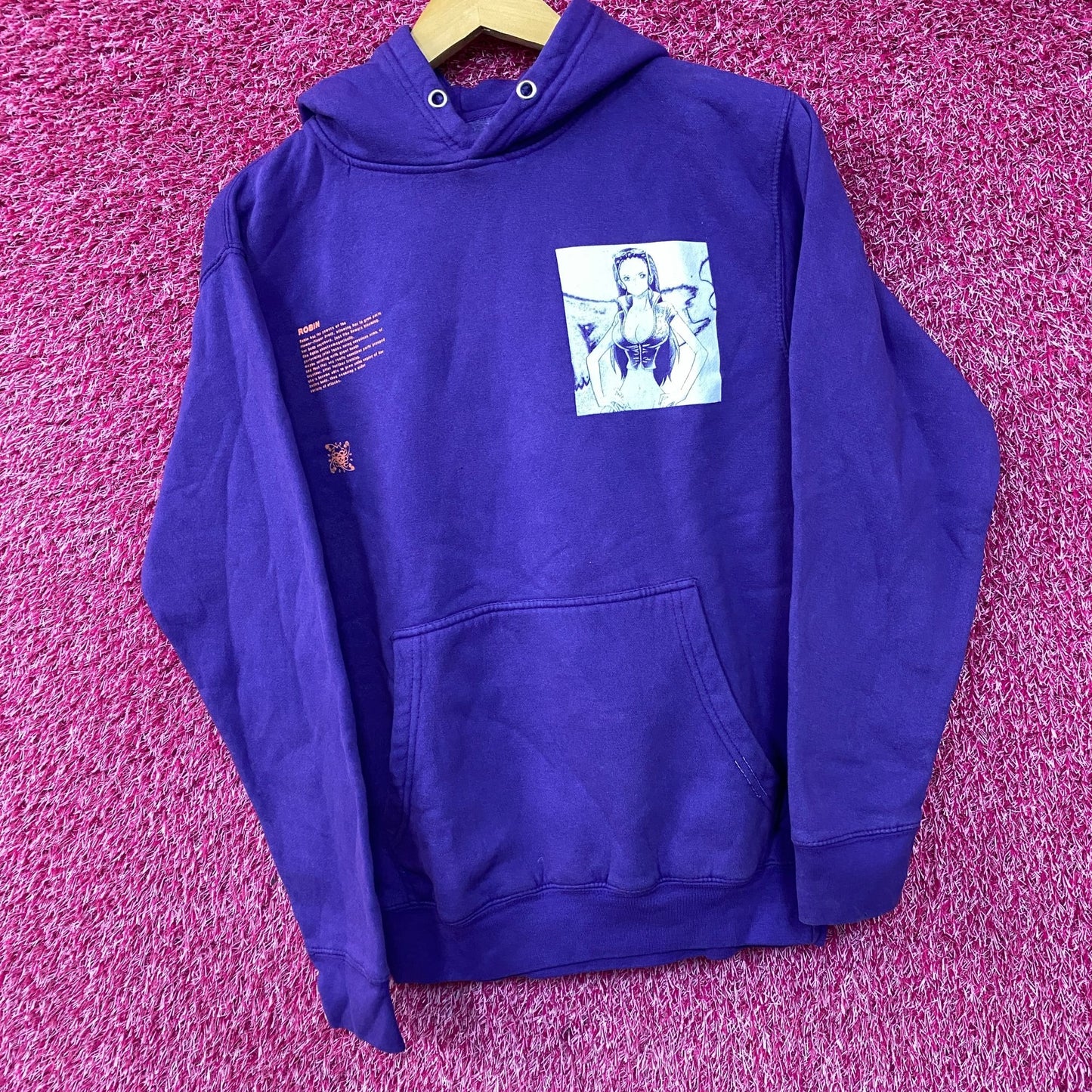 One Piece Nico Robin Hoodie size Small