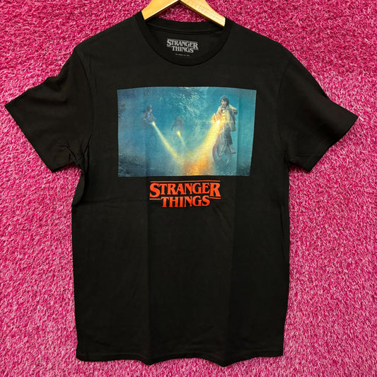 Stranger things tv show promo tshirt size medium