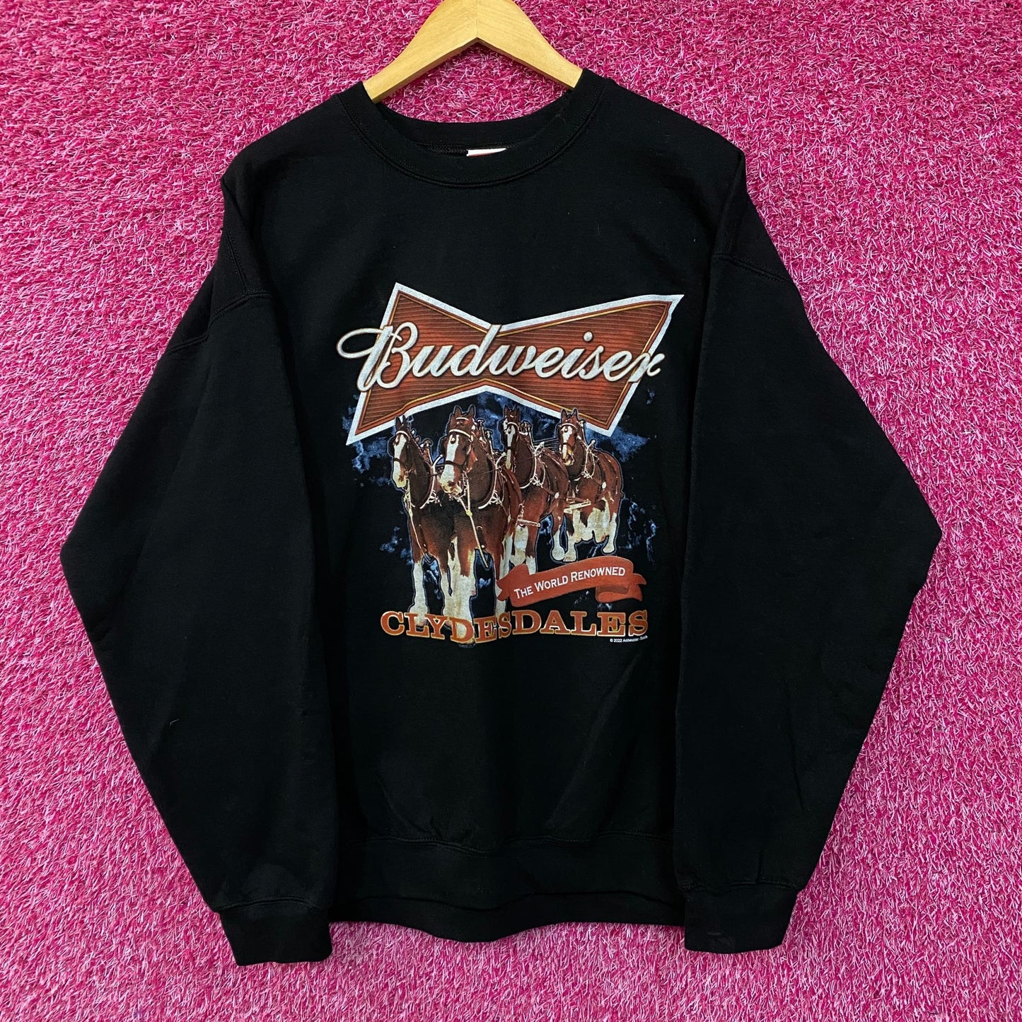 Junk Food Budweiser Clydesdales Beer Crewneck Sweater Large
