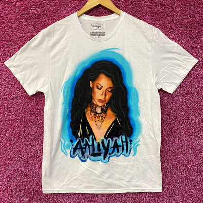 Aaliyah Queen of RnB Airbrush Music Tshirt Size Large