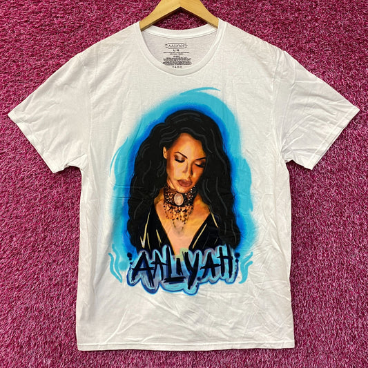 Aaliyah Queen of RnB Airbrush Music Tshirt Size Large